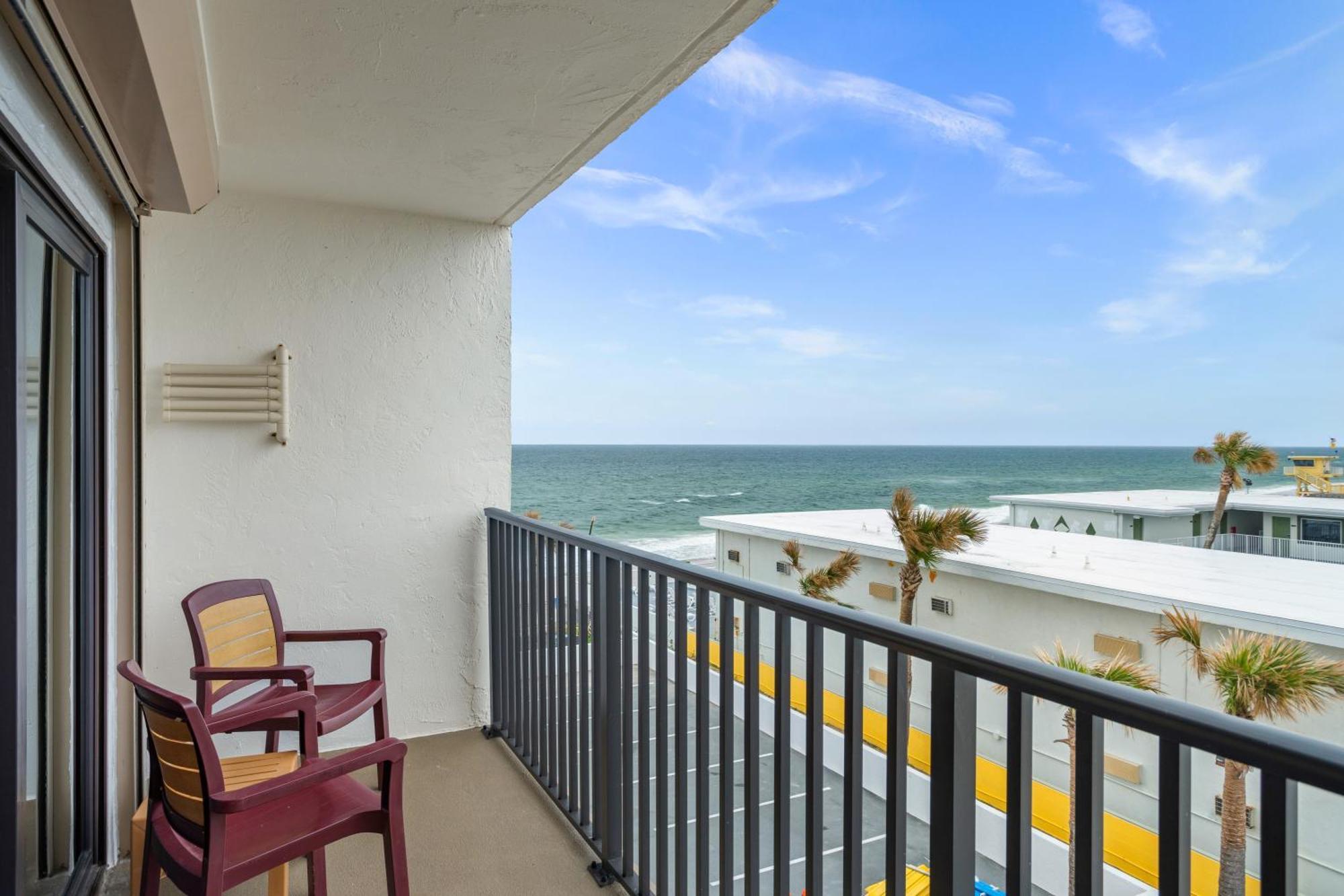 Tropic Sun Towers Hotel Ormond Beach Exterior photo