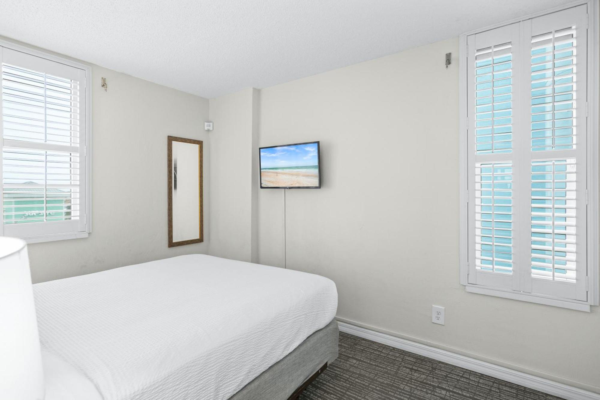 Tropic Sun Towers Hotel Ormond Beach Exterior photo